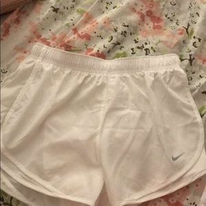 White nike shorts